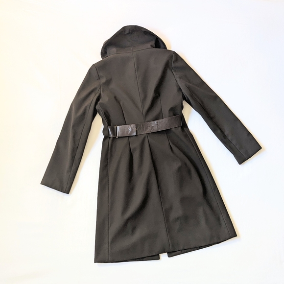 Rudsak fall coat, nylon with leather accents. Size medium. - Picture 3 of 6